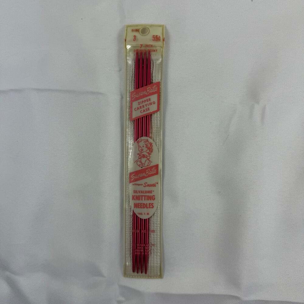 vintage Susan Bates Silvalume 7-inch double-point knitting needles in size 3
